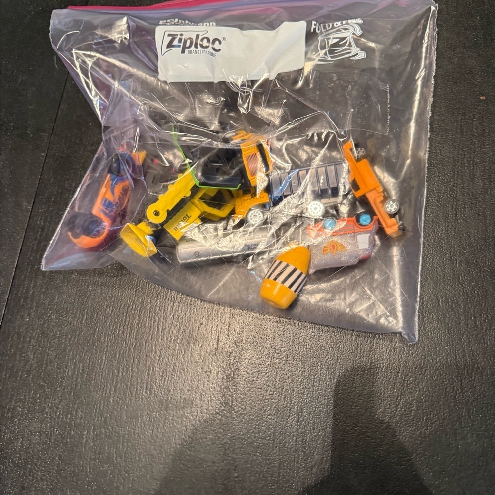 Small lot of 10 toy cars